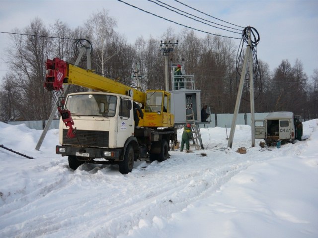 Аварийно-восстановительные работы по ликвидации последствий аномальных природных явлений в январе 2010г. на объектах Арзамаских электрических сетей.